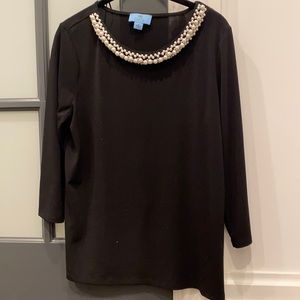 .CeCe black 3/4 length sleeve with pearl detail